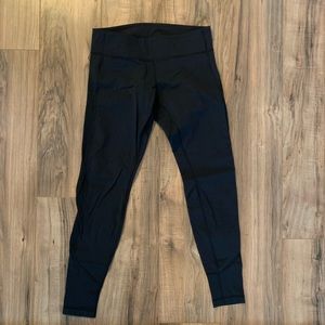 Lululemon leggings size 10
